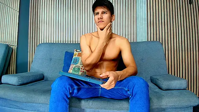 Atlas desire online show from 02-20-26, 07:25