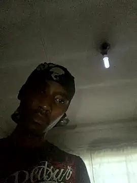 Snapshot of blackmannfly chatting on 01-08-26, 04:53 blackmannfly online show from 01-08-26, 04:53