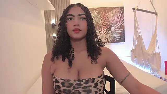 Snapshot of ailann_ chatting on 02-12-26, 07:53 ailann online show from 02-12-26, 07:53