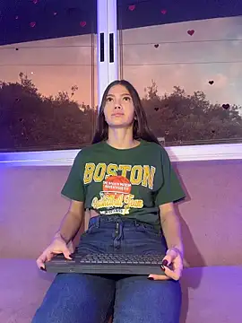 EmmaJhoons online show from 02-21-26, 11:44