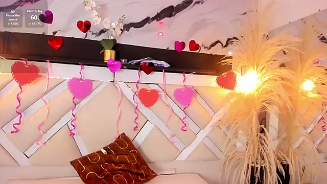 Snapshot of Renata_blue chatting on 02-13-26, 01:18 Renata blue online show from 02-13-26, 01:18