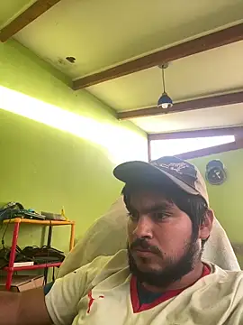 Snapshot of SpritzedManakin chatting on 02-18-26, 11:01 SpritzedManakin online show from 02-18-26, 11:01