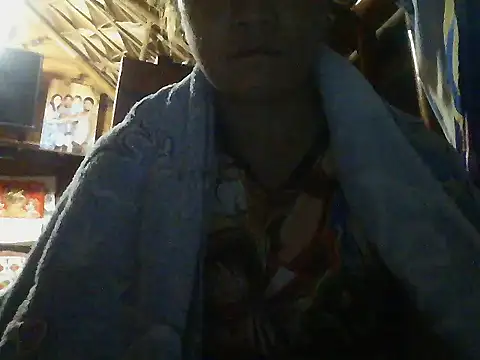 Snapshot of lovelyxxx88 chatting on 01-16-26, 08:57 lovelyxxx88 online show from 01-16-26, 08:57