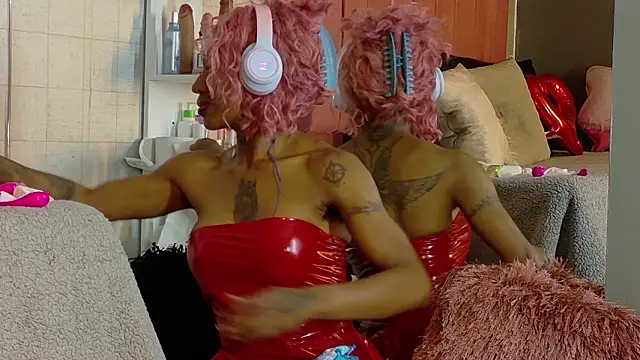 DaniaMarcell online show from 03-18-26, 05:54