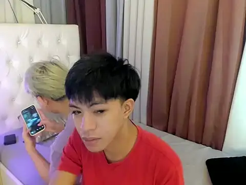 davincihugecock online show from 04-28-26, 05:40