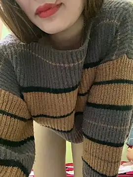 Snapshot of Angela_loveee chatting on 01-16-26, 05:11 Angela loveee online show from 01-16-26, 05:11