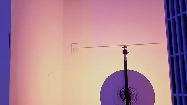 Snapshot of nova_salvatore chatting on 02-03-26, 03:59 nova salvatore online show from 02-03-26, 03:59