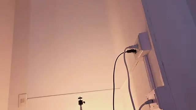 Snapshot of nova_salvatore chatting on 02-08-26, 03:54 nova salvatore online show from 02-08-26, 03:54