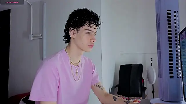 Snapshot of nova_salvatore chatting on 03-01-26, 02:24 nova salvatore online show from 03-01-26, 02:24