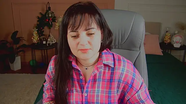 Snapshot of _SilkyShadow_ chatting on 01-18-26, 01:31 SilkyShadow online show from 01-18-26, 01:31