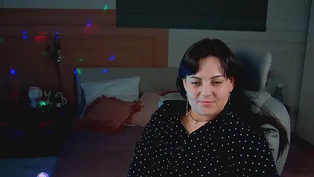 Snapshot of _SilkyShadow_ chatting on 02-20-26, 06:26 SilkyShadow online show from 02-20-26, 06:26