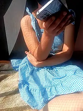 Snapshot of eddy_girl chatting on 02-05-26, 07:57 eddy girl online show from 02-05-26, 07:57