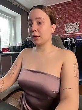 Snapshot of AnnaSeint chatting on 03-01-26, 10:39 AnnaSeint online show from 03-01-26, 10:39