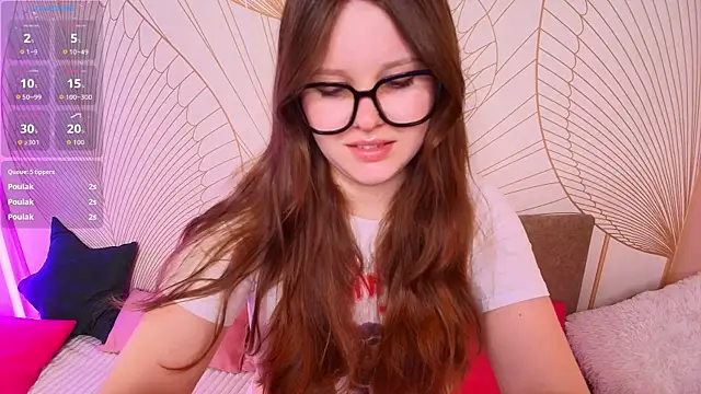 Snapshot of Lana_Delanay chatting on 06-27-26, 02:05 Lana Delanay online show from 06-27-26, 02:05