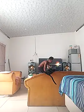 Snapshot of Winterslender chatting on 02-19-26, 09:16 Winterslender online show from 02-19-26, 09:16