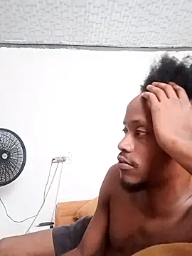 Snapshot of Winterslender chatting on 02-20-26, 03:12 Winterslender online show from 02-20-26, 03:12