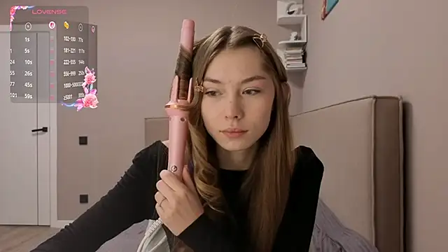 LindyUnderkoffler online show from 02-22-26, 01:09