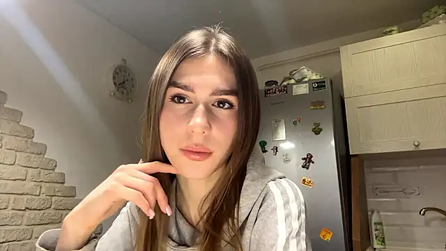 Snapshot of ElsieKuhlmann chatting on 01-17-26, 03:11 ElsieKuhlmann online show from 01-17-26, 03:11