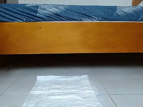 Snapshot of Boiboi2x chatting on 02-11-26, 01:54 Boiboi2x online show from 02-11-26, 01:54