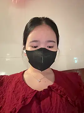 Gwen879 online show from 04-07-26, 12:55