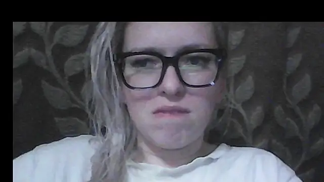 Snapshot of Dolce_Tempt chatting on 02-12-26, 07:31 Dolce Tempt online show from 02-12-26, 07:31