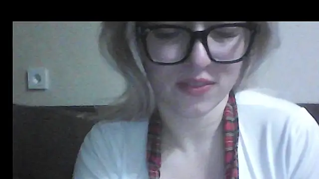 Snapshot of Dolce_Tempt chatting on 02-23-26, 07:22 Dolce Tempt online show from 02-23-26, 07:22