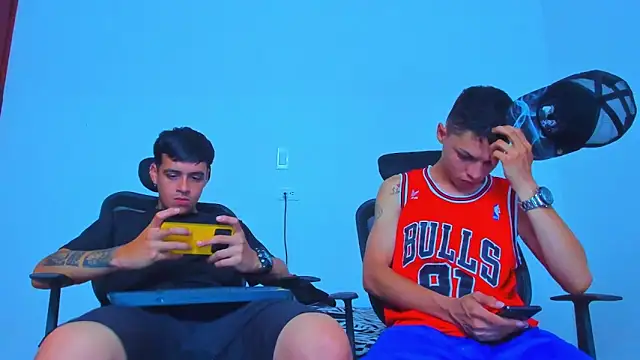 Thomas-Wil online show from 04-19-26, 06:10