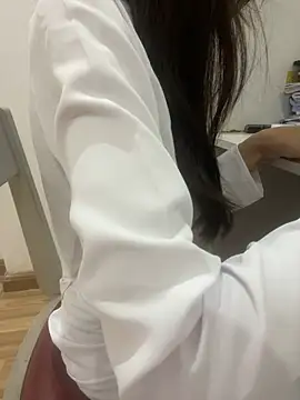 Snapshot of Linhtruong__ chatting on 03-01-26, 02:30 Linhtruong online show from 03-01-26, 02:30