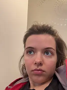 Snapshot of LadyinBed99 chatting on 02-05-26, 01:27 LadyinBed99 online show from 02-05-26, 01:27