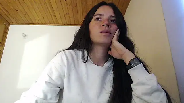 Shanel Lozano online show from 06-10-26, 10:52