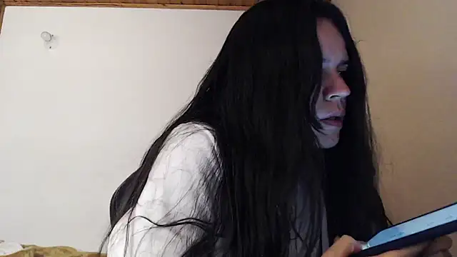 Shanel Lozano online show from 06-14-26, 02:46
