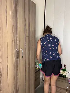 HotNeha08 online show from 04-25-26, 04:48