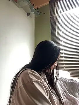 Snapshot of Veronica_Wins_ chatting on 02-15-26, 07:21 Veronica Wins online show from 02-15-26, 07:21