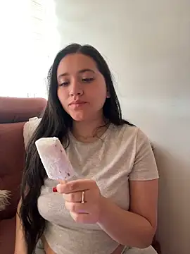 Snapshot of Veronica_Wins_ chatting on 02-27-26, 07:14 Veronica Wins online show from 02-27-26, 07:14