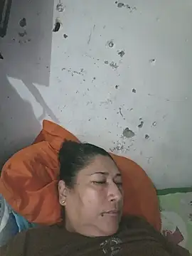 PatriciaGrajales online show from 02-25-26, 01:54