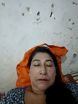 PatriciaGrajales online show from 04-28-26, 04:23