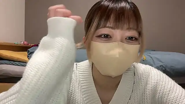 Snapshot of koko_xoxo chatting on 02-16-26, 11:17 koko xoxo online show from 02-16-26, 11:17