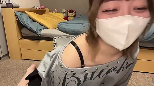 Snapshot of koko_xoxo chatting on 03-13-26, 12:12 koko xoxo online show from 03-13-26, 12:12