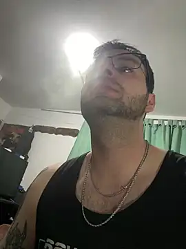 Snapshot of Baphomet212341 chatting on 03-05-26, 04:52 Baphomet212341 online show from 03-05-26, 04:52