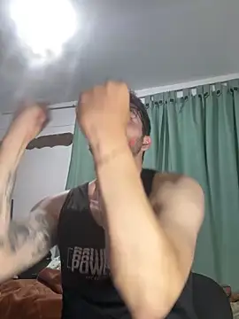 Snapshot of Baphomet212341 chatting on 03-05-26, 05:09 Baphomet212341 online show from 03-05-26, 05:09