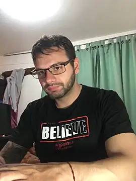 Snapshot of Baphomet212341 chatting on 03-08-26, 04:00 Baphomet212341 online show from 03-08-26, 04:00