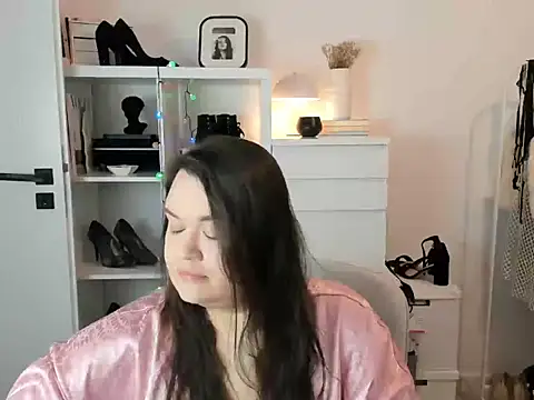 Snapshot of HollyDanceSoul chatting on 03-02-26, 05:19 HollyDanceSoul online show from 03-02-26, 05:19