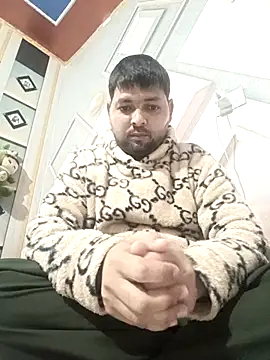 Snapshot of Pulkeet1433 chatting on 02-10-26, 08:51 Pulkeet1433 online show from 02-10-26, 08:51