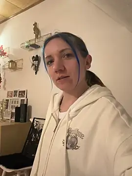 Snapshot of Marina_und_Jayden chatting on 03-01-26, 09:50 Marina und Jayden online show from 03-01-26, 09:50