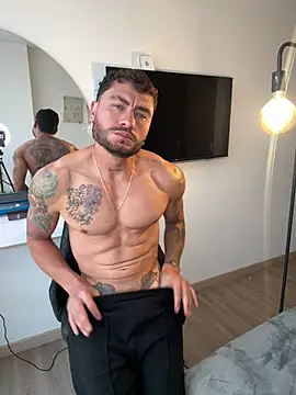 FrancoRossi  online show from 04-20-26, 01:36