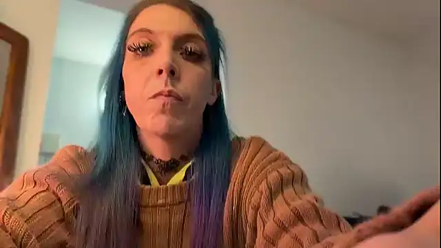 MegaTinyyy online show from 05-21-26, 07:21