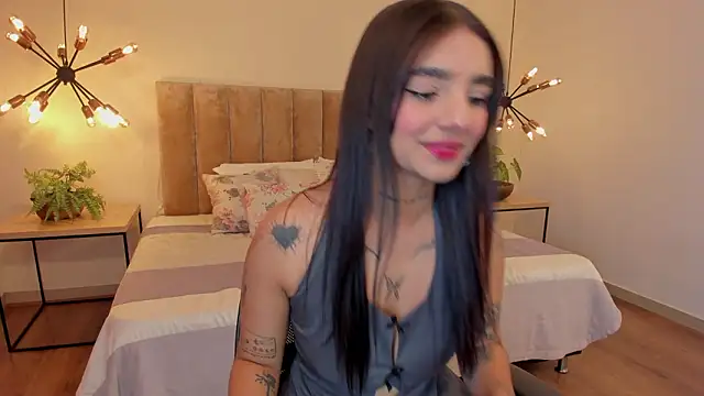 Snapshot of Abriil_cutee chatting on 02-21-26, 10:55 Abriil cutee online show from 02-21-26, 10:55