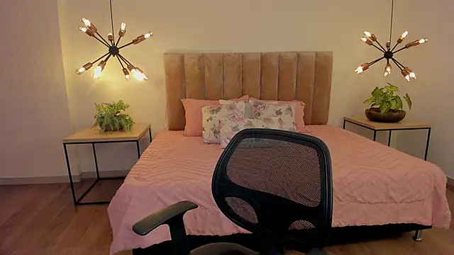 Snapshot of Abriil_cutee chatting on 02-25-26, 10:52 Abriil cutee online show from 02-25-26, 10:52