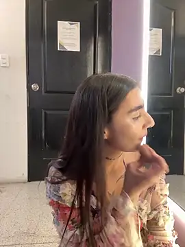 Abriil cutee online show from 05-08-26, 02:55