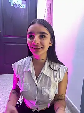 Abriil cutee online show from 06-03-26, 03:17